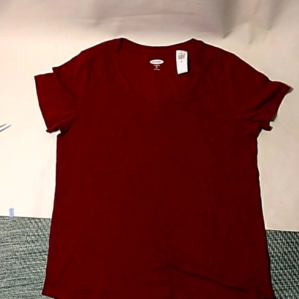 Old navy size medium tall, red/marron